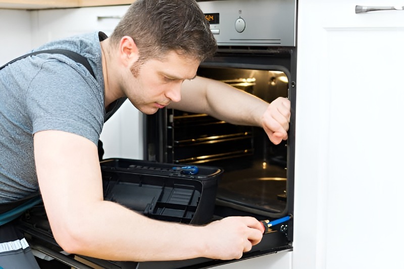 Oven & Stove repair in West Little River